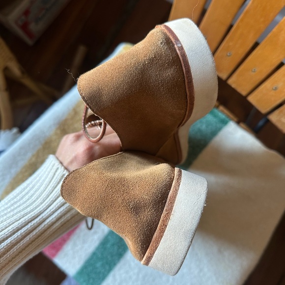 Nisolo Flex Travel Derby - Picture 5 of 5